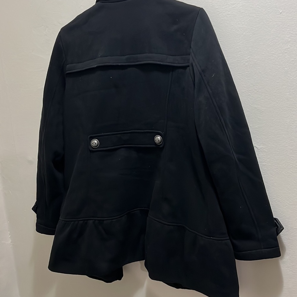 Coat - Picture 11 of 11